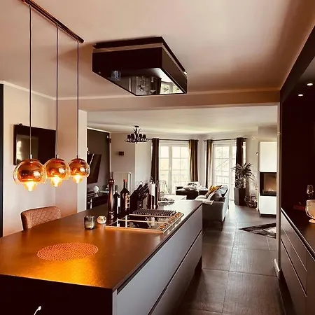 Holiday home Villenartiges Haus Nahe See
